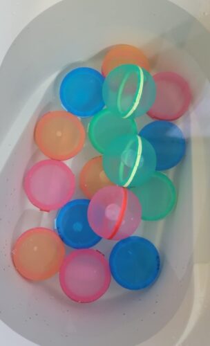 Újrafelhasználható önzáró vízibomba léggömbök (4 darab) | SPLASHERS photo review