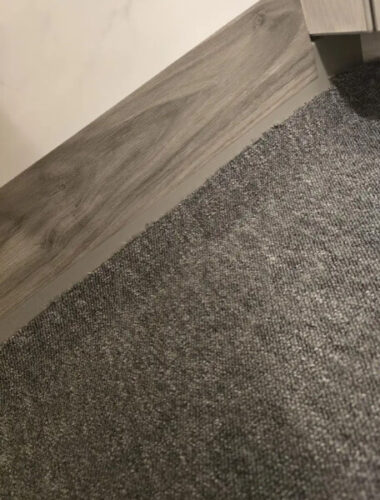 Öntapadós fa mintás szegélyvonal falmatrica (5 m) | DECORIM photo review