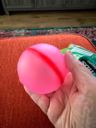 Újrafelhasználható önzáró vízibomba léggömbök (4 darab) | SPLASHERS photo review