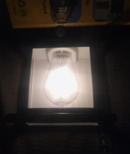 Napelemes kültéri lámpa – nincs szükség vezetékezésre | FLUXLAMP photo review