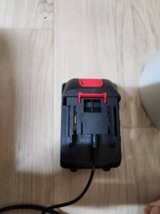 Elektromos metszőolló, vezeték nélküli kertbe és gyümölcsösbe | WHIZZPRUNER photo review