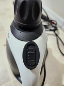Gőztisztító, amely feloldja a szennyeződéseket | STEAMLA photo review